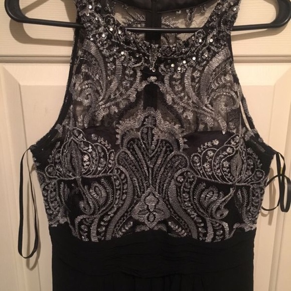 Eliza J Formal Evening Gown - Picture 2 of 7